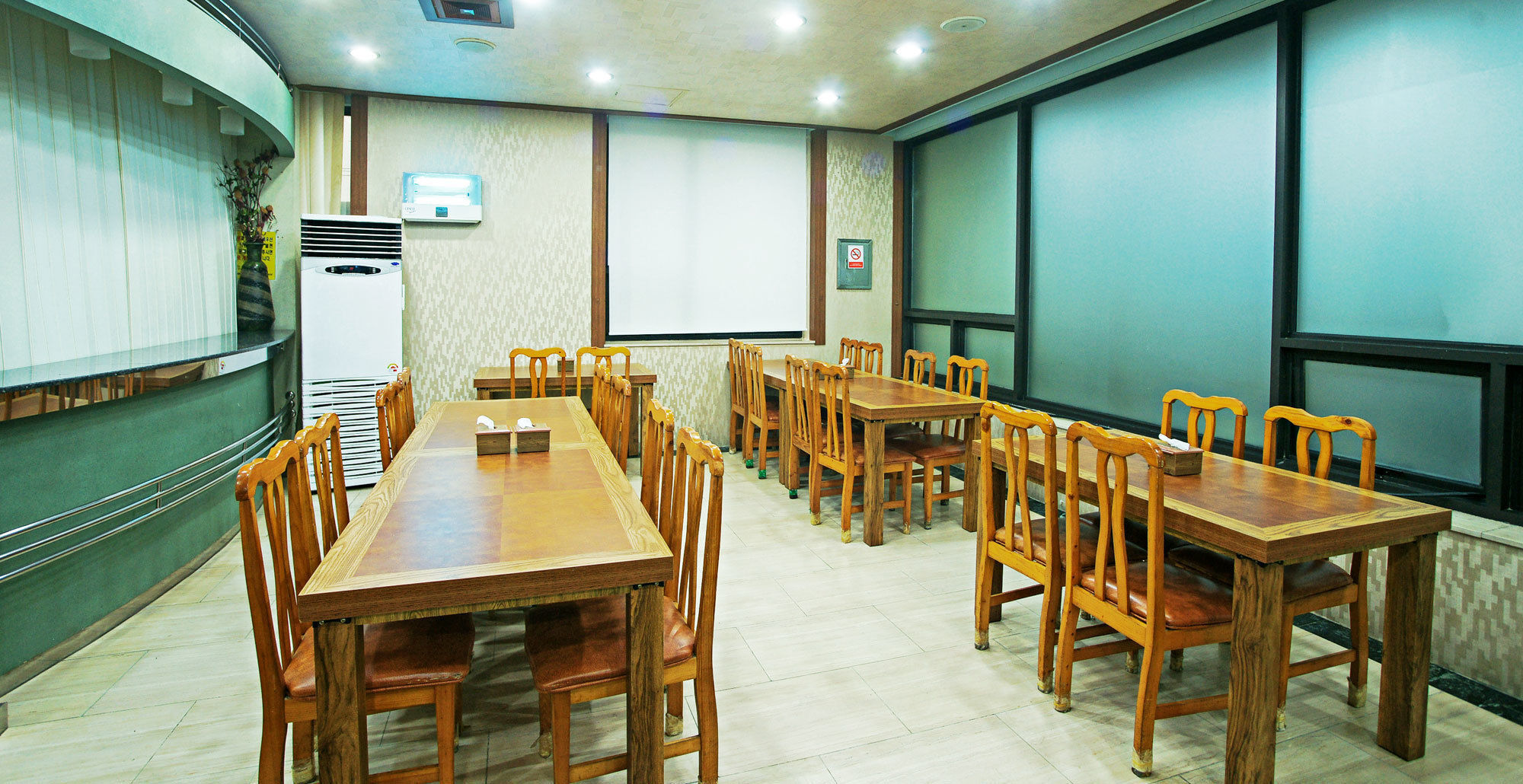 Emerald Hotel Jeju Exterior foto